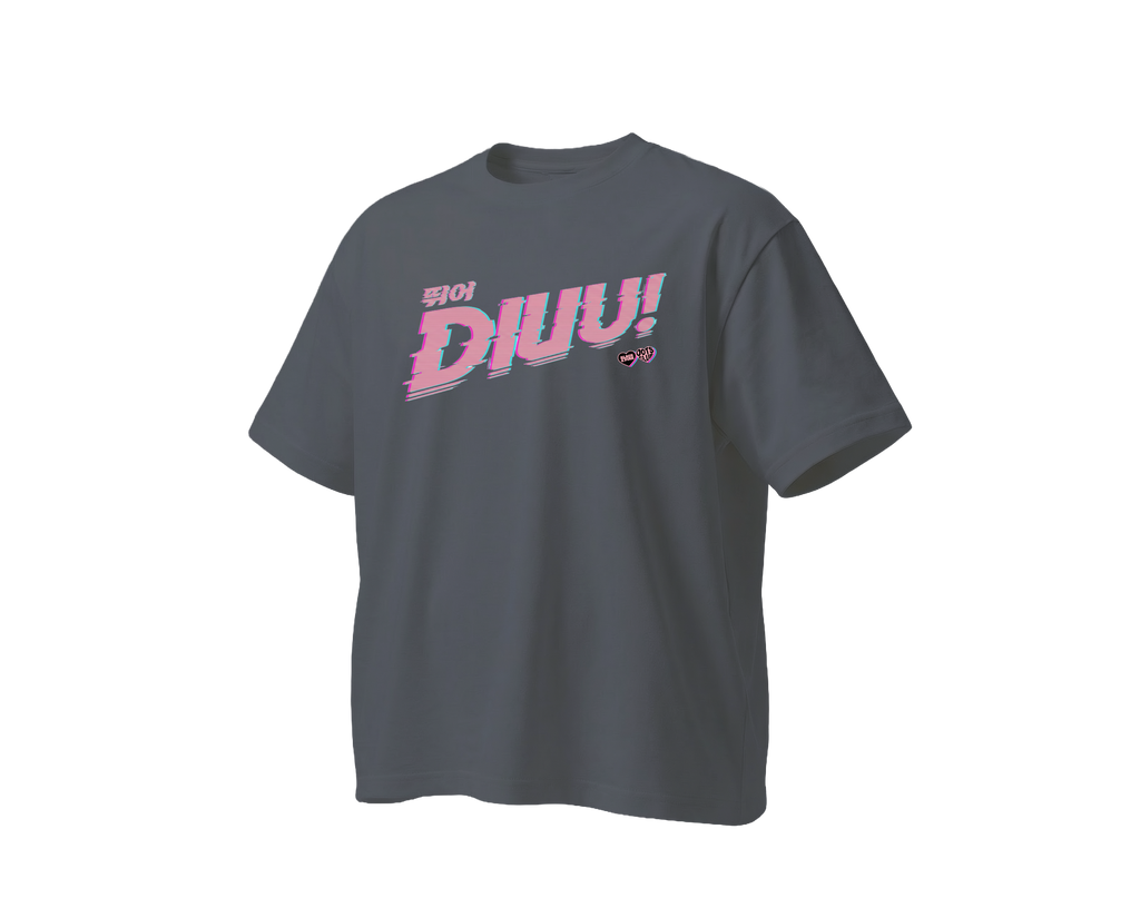 "DIUU JUMP" Members Version | Tshirt | BLACK&PINK Collection by OOTS.CLUB